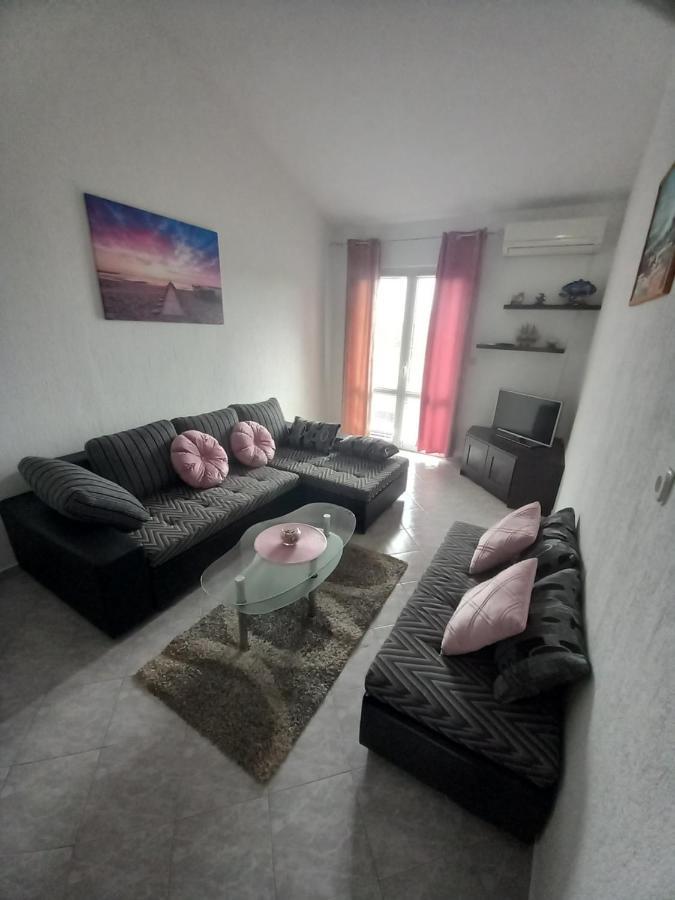 Apartments Makaus Kampor Εξωτερικό φωτογραφία